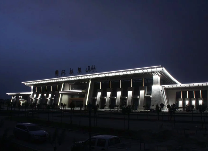 新疆阿拉爾客運中心 (2).png