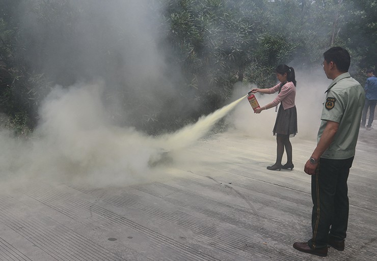 1513308918127378.jpg 14061828964660.jpg